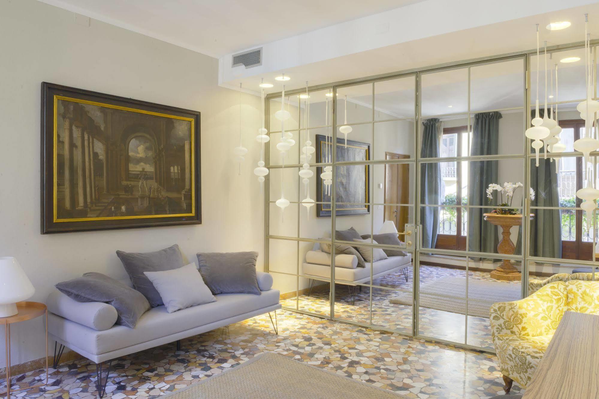 Joseph Apartments Βενετία Εξωτερικό φωτογραφία